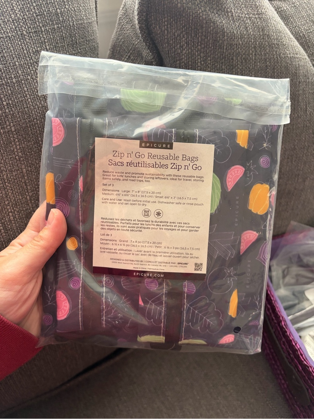 Epicure Zip n' Go Reusable Snack Bags - Dark Gray Fruit Print